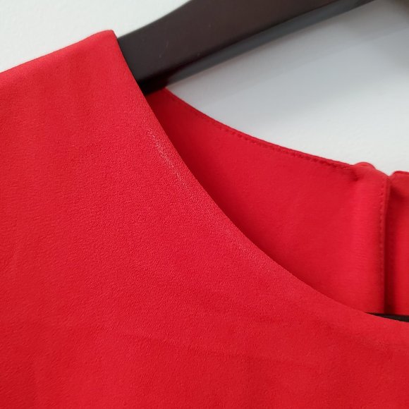 BCBG high-low dress blouse. - Picture 6 of 7